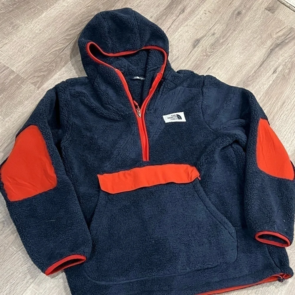 Men’s Large The North Super Plush Teddy Bear Kangaroo Pullover Sweater